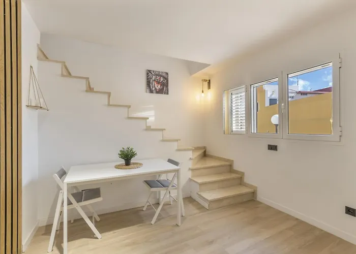 Casa Con Terraza Cerca Del Mar * Telde