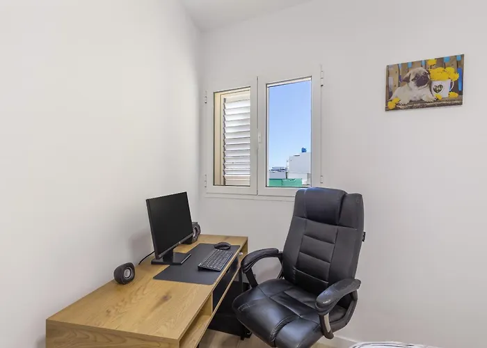 Casa Con Terraza Cerca Del Mar Feriehus *