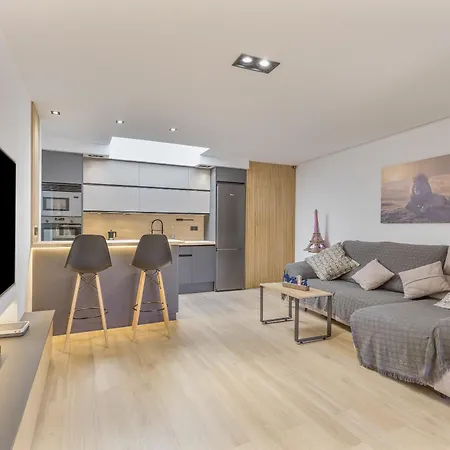 Casa Con Terraza Cerca Del Mar Casa de Férias Telde