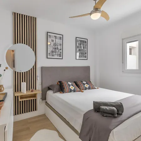 Casa Con Terraza Cerca Del Mar Casa de Férias